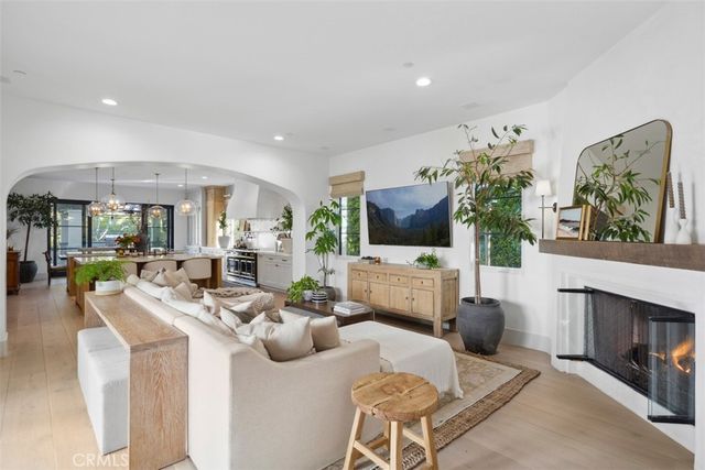 22 Vernal Spring, Irvine, CA 92603