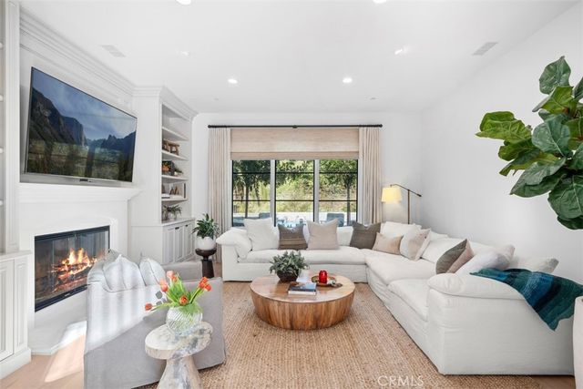 22 Vernal Spring, Irvine, CA 92603