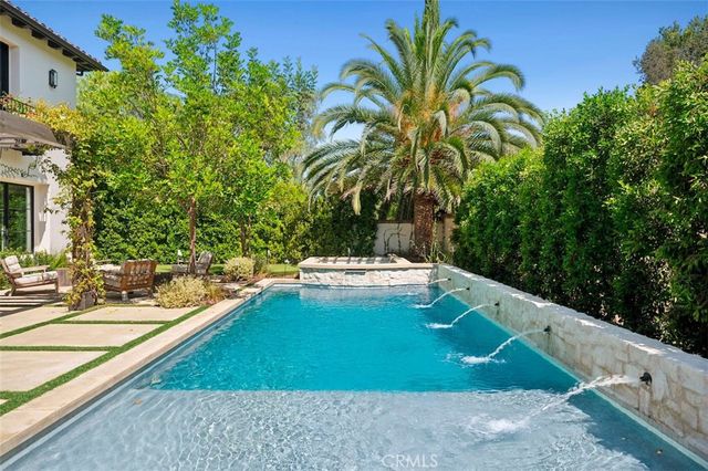 22 Vernal Spring, Irvine, CA 92603