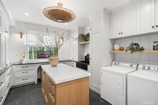 22 Vernal Spring, Irvine, CA 92603