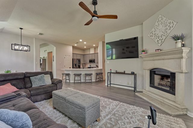 3729 Breckenridge Drive, Montgomery, TX 77356