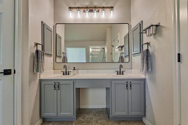 3729 Breckenridge Drive, Montgomery, TX 77356