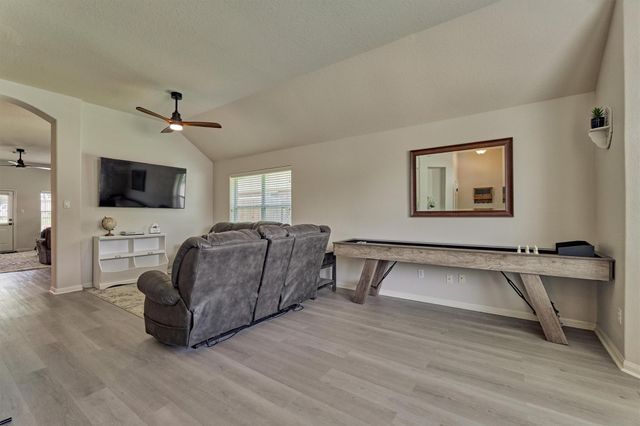 3729 Breckenridge Drive, Montgomery, TX 77356