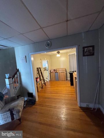 438 W WELLENS AVE, Philadelphia, PA 19120