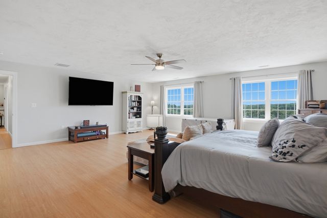 176 Southold Road, Auburn, MA 01501