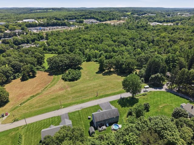 176 Southold Road, Auburn, MA 01501
