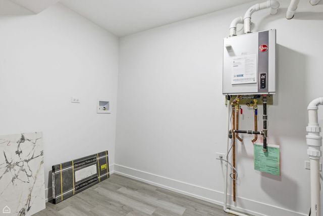 328 N Lockwood Avenue, Chicago, IL 60644