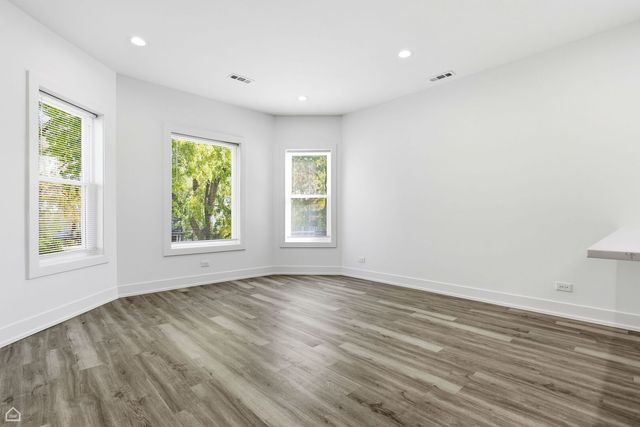 328 N Lockwood Avenue, Chicago, IL 60644