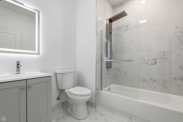 328 N Lockwood Avenue, Chicago, IL 60644