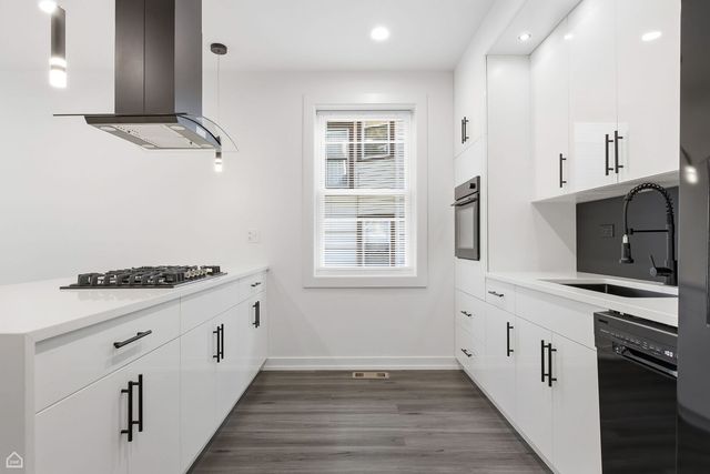 328 N Lockwood Avenue, Chicago, IL 60644