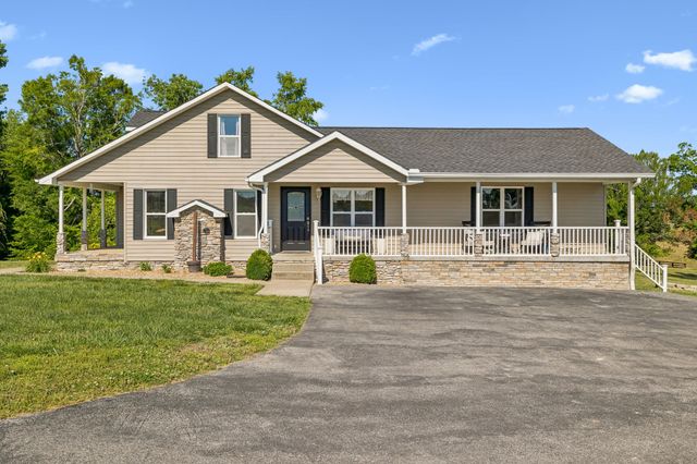 264 Lick Branch Rd, Lafayette, TN 37083