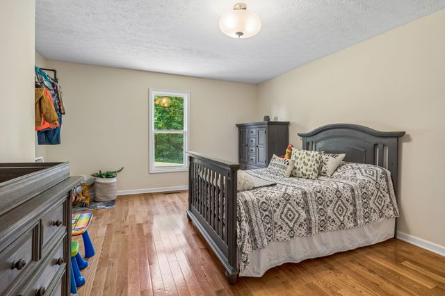 264 Lick Branch Rd, Lafayette, TN 37083