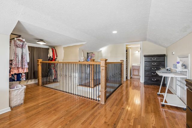 264 Lick Branch Rd, Lafayette, TN 37083