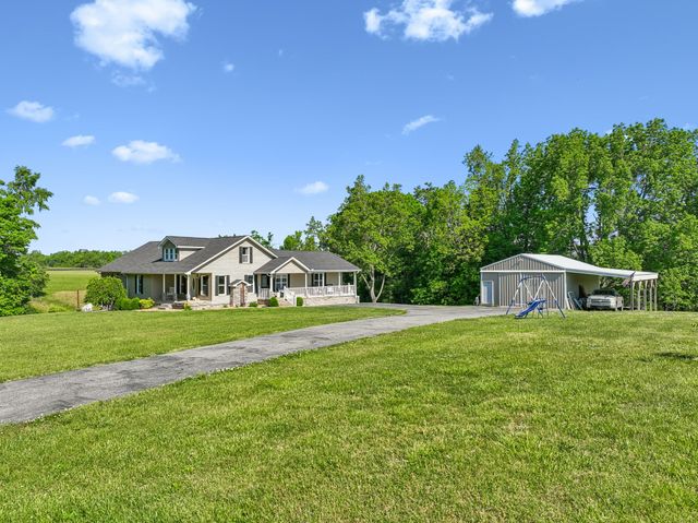264 Lick Branch Rd, Lafayette, TN 37083
