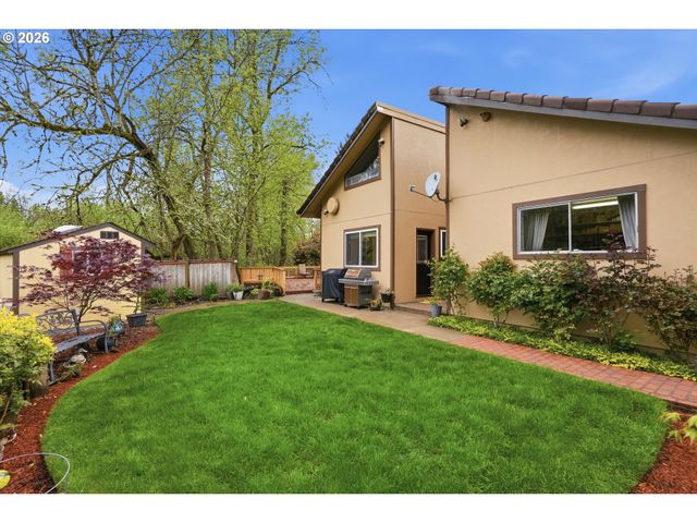 14400 Nw OAKHILLS Dr, Beaverton, OR 97006