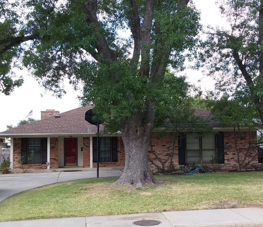 1908 Hood Circle, Carrollton, TX 75006