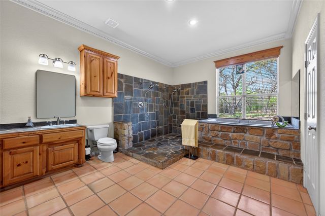 411 Valley Road, Weatherford, TX 76087