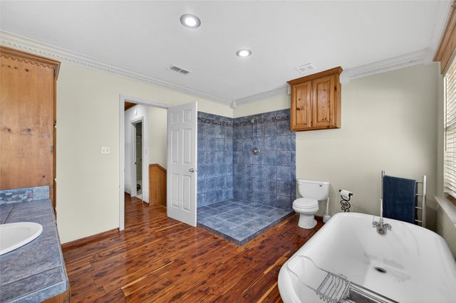 411 Valley Road, Weatherford, TX 76087