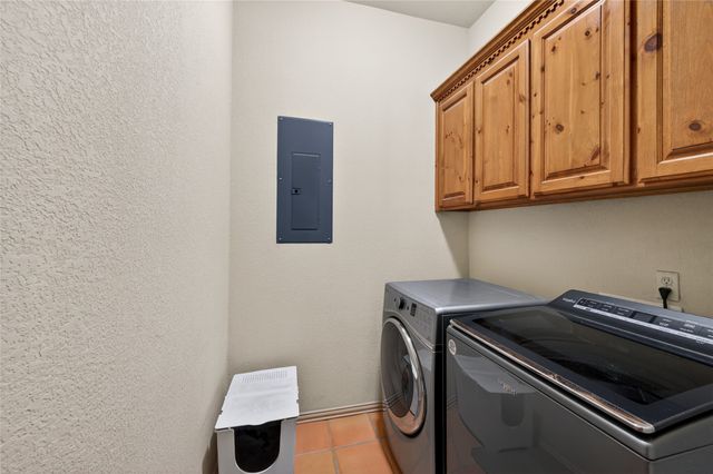 411 Valley Road, Weatherford, TX 76087