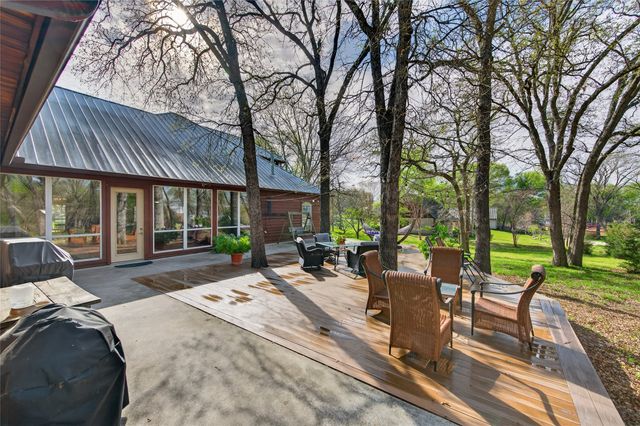 411 Valley Road, Weatherford, TX 76087