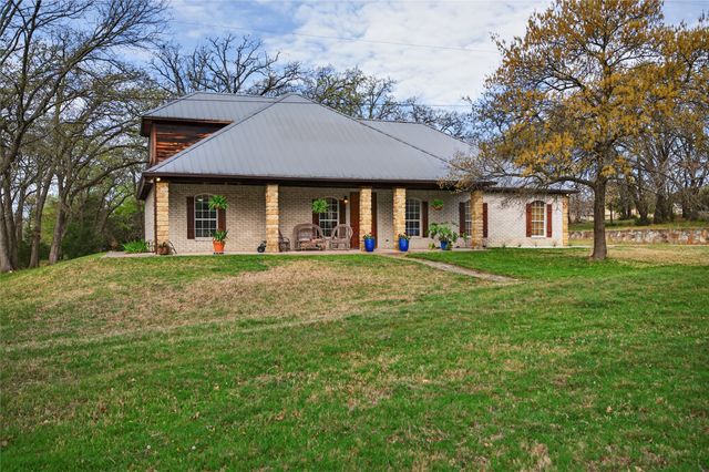411 Valley Road, Weatherford, TX 76087