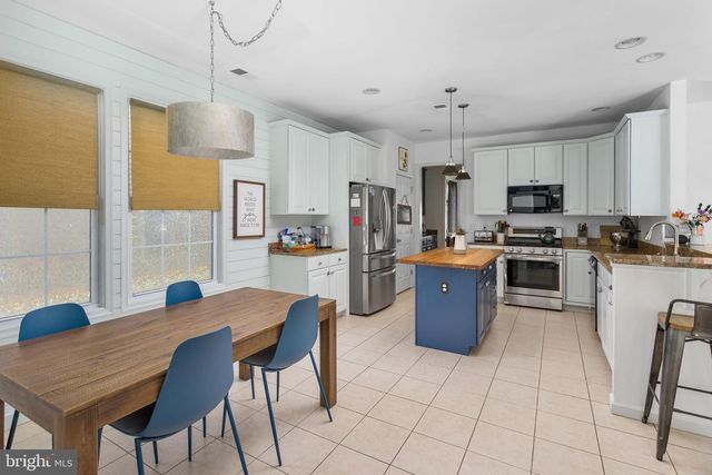 195 RECKLESSTOWN WAY, Chesterfield, NJ 08515