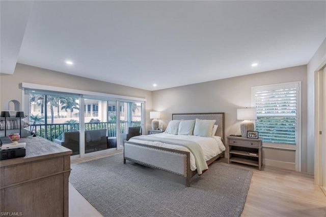 6371 Pelican Bay BLVD N7, Naples, FL 34108