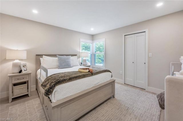 6371 Pelican Bay BLVD N7, Naples, FL 34108