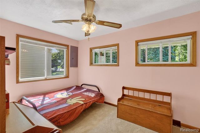 7166 Alpine Drive, Linden, MI 48451