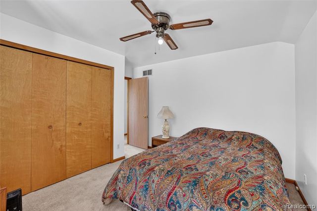 7166 Alpine Drive, Linden, MI 48451