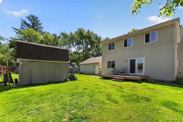 7166 Alpine Drive, Linden, MI 48451