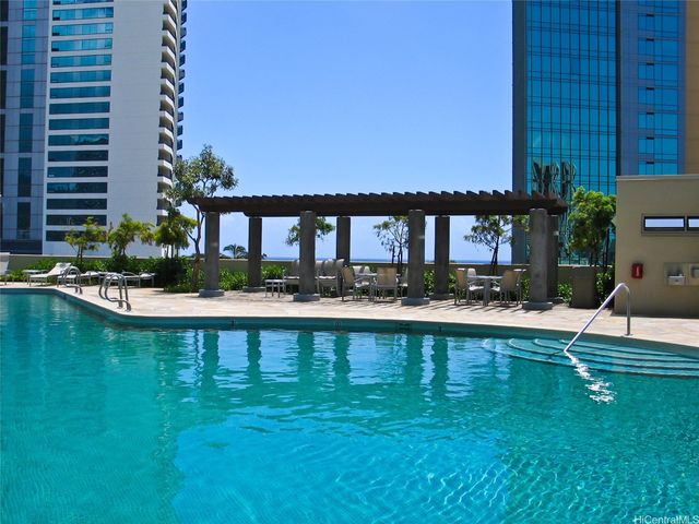 1177 Queen Street 3901, Honolulu, HI 96814
