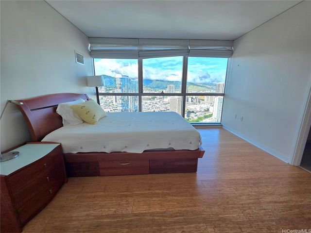 1177 Queen Street 3901, Honolulu, HI 96814