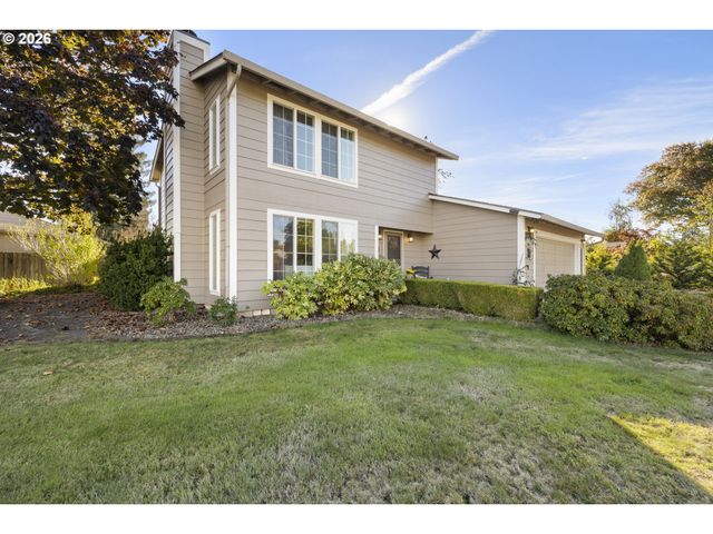 165 Sw 9TH Ave, Canby, OR 97013