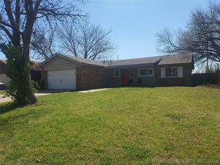 9412 E 40th Place, Tulsa, OK 74145