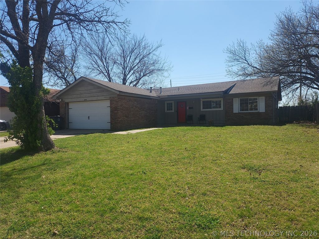 9412 E 40th Place, Tulsa, OK 74145