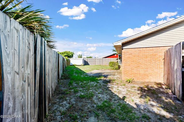 1525 Donna Avenue, Panama City, FL 32404