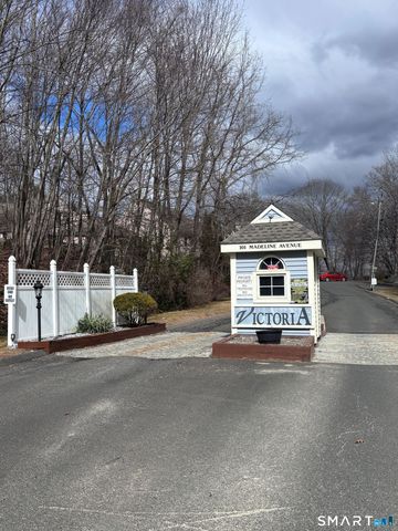 101 Madeline Avenue APT 33, Waterbury, CT 06708