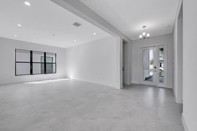 9680 Grey Flock Drive, Palm Beach Gardens, FL 33412