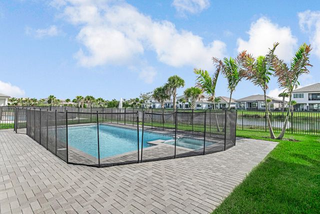 9680 Grey Flock Drive, Palm Beach Gardens, FL 33412