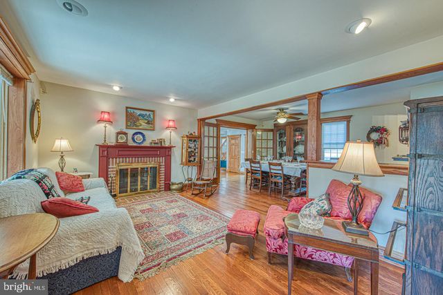 470 FARNUM RD, Media, PA 19063