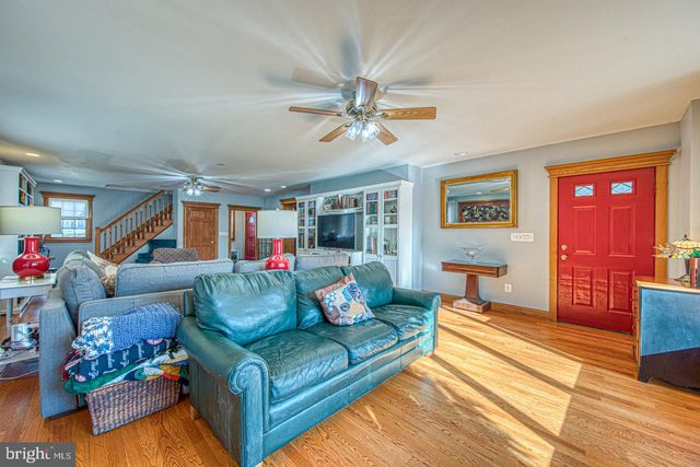 470 FARNUM RD, Media, PA 19063