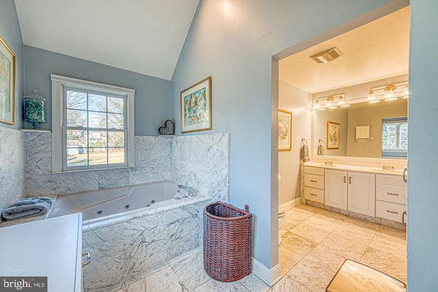 470 FARNUM RD, Media, PA 19063