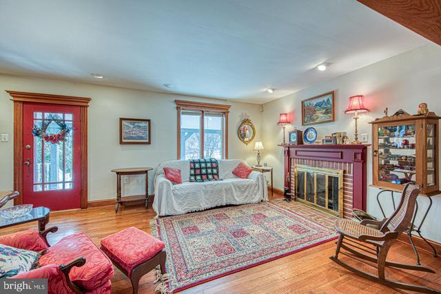 470 FARNUM RD, Media, PA 19063