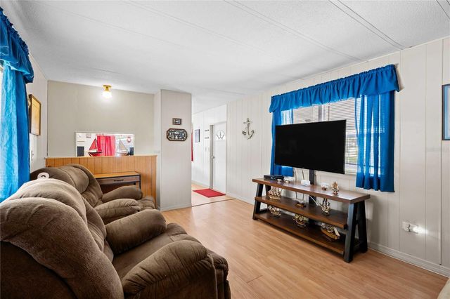 3834 SARAH DRIVE, Wesley Chapel, FL 33543