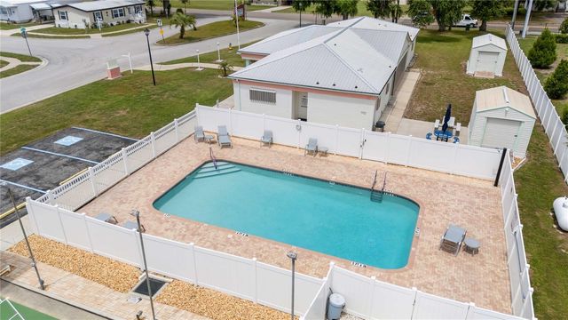 3834 SARAH DRIVE, Wesley Chapel, FL 33543
