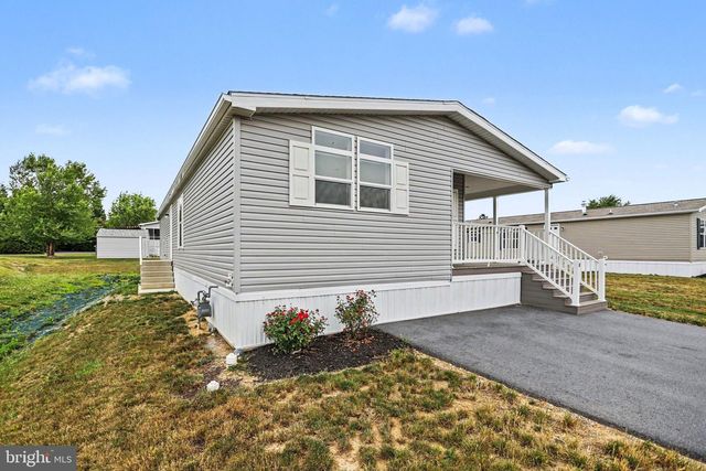 5 EVERGREEN, Palmyra, PA 17078