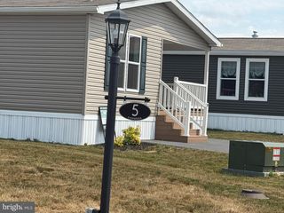 5 EVERGREEN, Palmyra, PA 17078