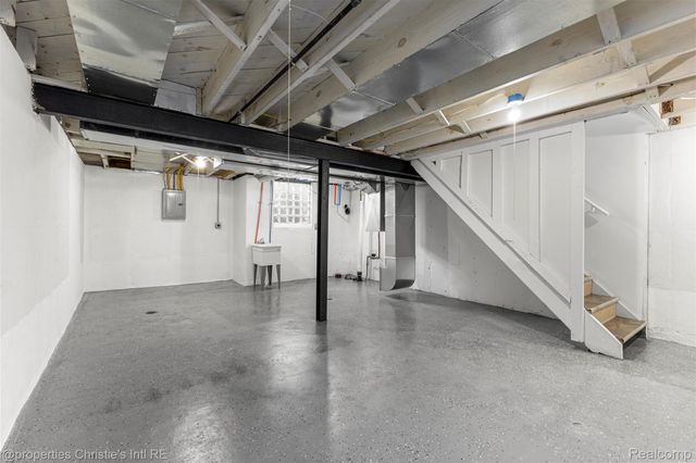 10842 Nottingham, Detroit, MI 48224