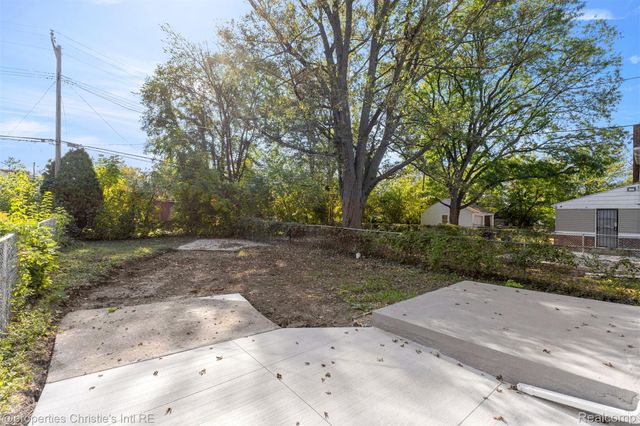 10842 Nottingham, Detroit, MI 48224